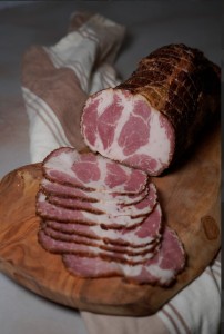 Karkówka wieprzowa wędzona 